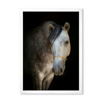 DesignArt „Затвори портрет на фарма куќа„ Бел коњ “врамена уметничка печатење