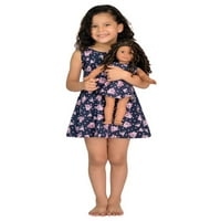 Девојче и кукли со појавување на сина боја одговара на американската девојка и кукли - големина 10
